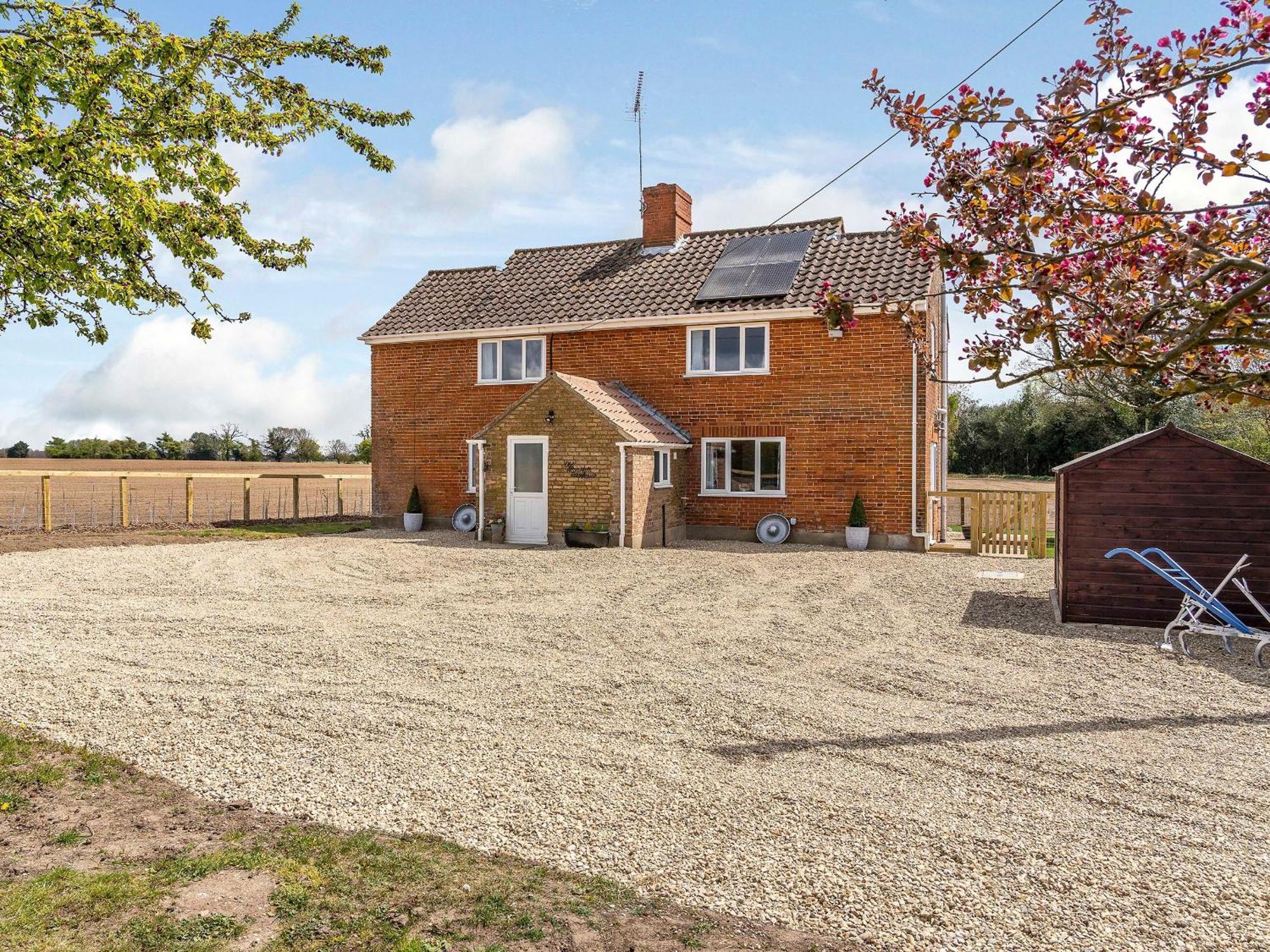 Old Alton Hall Farmhouse Tattingstone Esterno foto